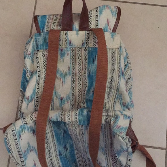 SOLD//// Drawstring back pack - Picture 3 of 3